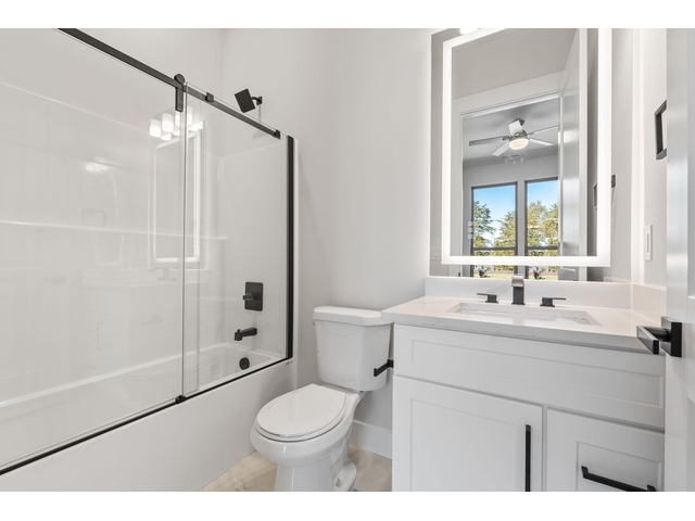 Photo of 1730 Riveroak Road