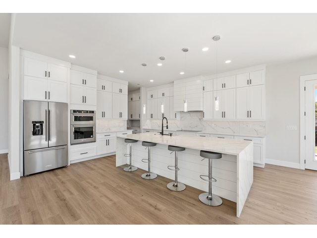 Photo of 1730 Riveroak Road