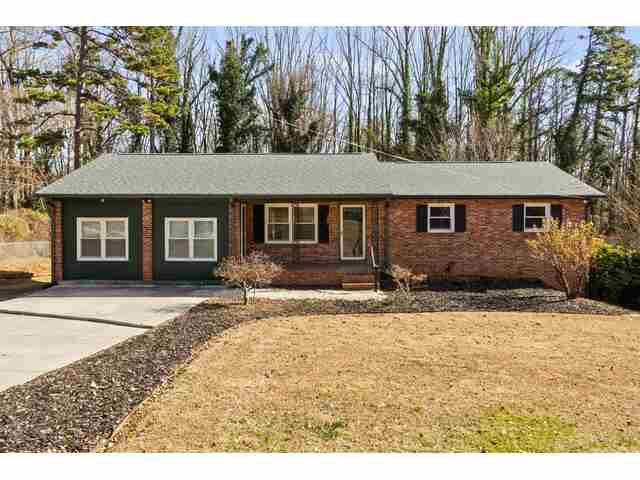 Photo of 127 Walden Circle Photo of 127 Walden Circle