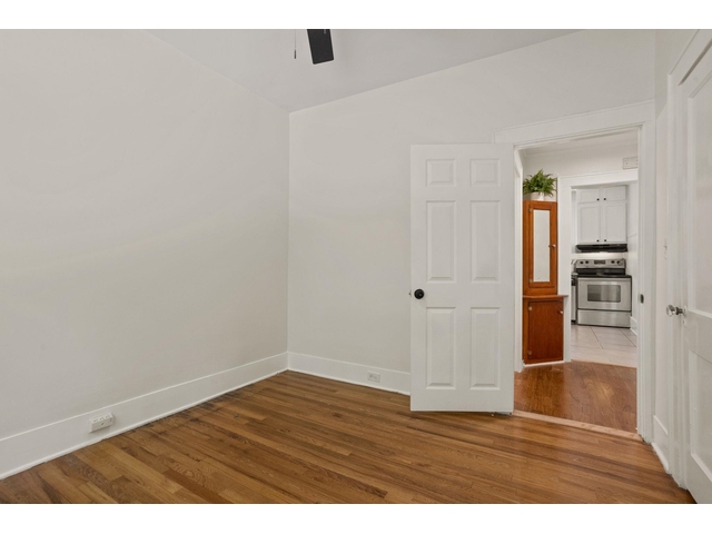 Photo of 106 DONNYBROOK Avenue