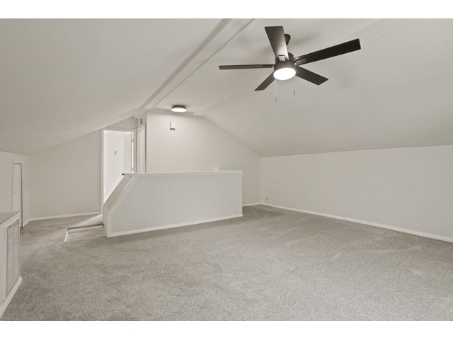 Photo of 106 DONNYBROOK Avenue