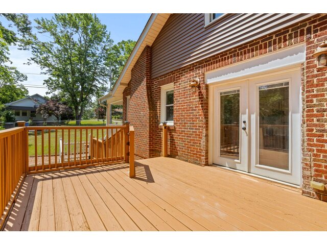 Photo of 106 DONNYBROOK Avenue