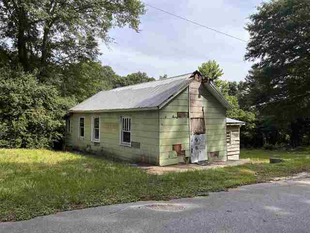 Photo of 121 Love Lane