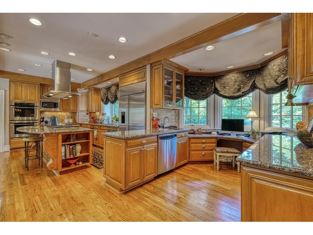Photo of 121 Montgomery Drive