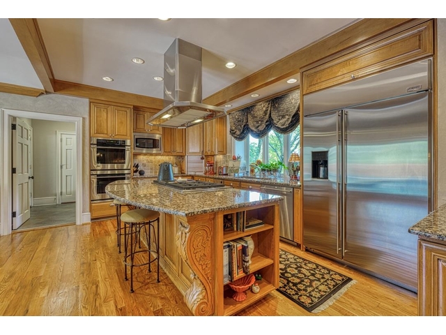 Photo of 121 Montgomery Drive