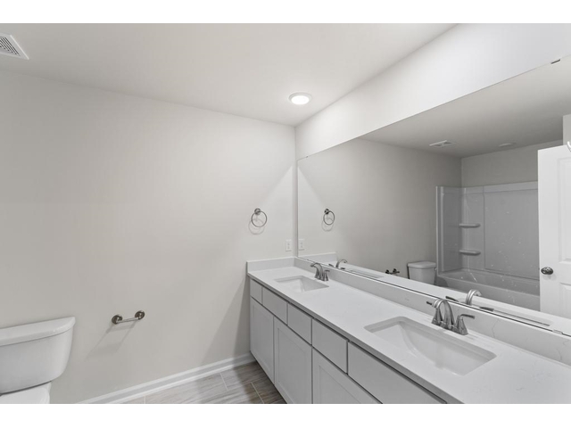 Photo of 1009 Skidaway Drive