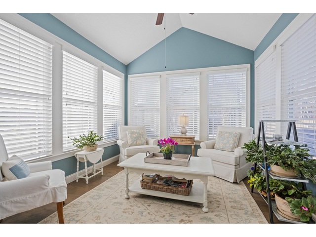 Photo of 323 Holly Oaks Lane