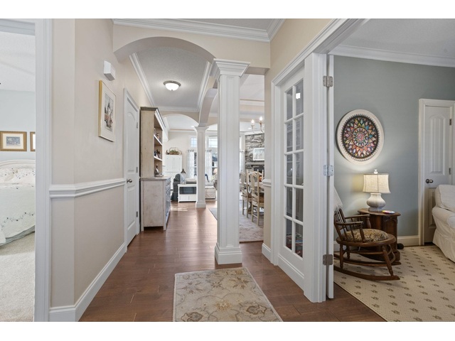 Photo of 323 Holly Oaks Lane