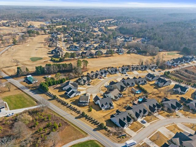 Photo of 323 Holly Oaks Lane