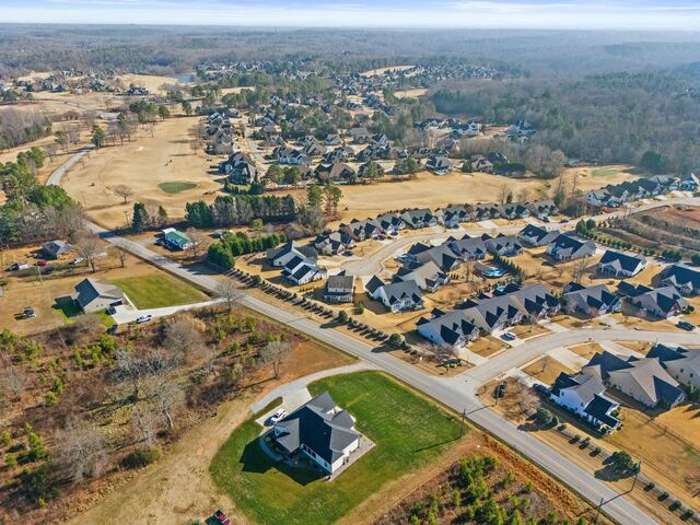 Photo of 323 Holly Oaks Lane