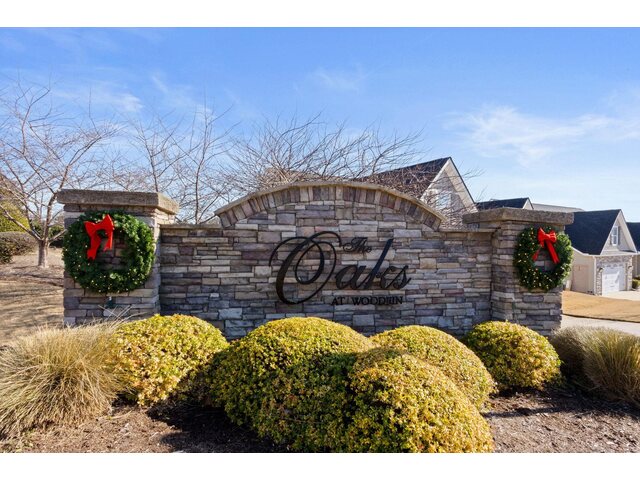 Photo of 323 Holly Oaks Lane