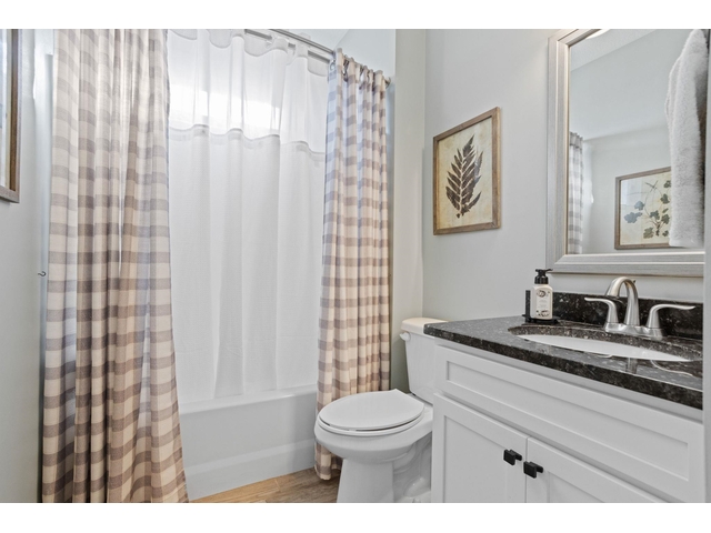 Photo of 323 Holly Oaks Lane