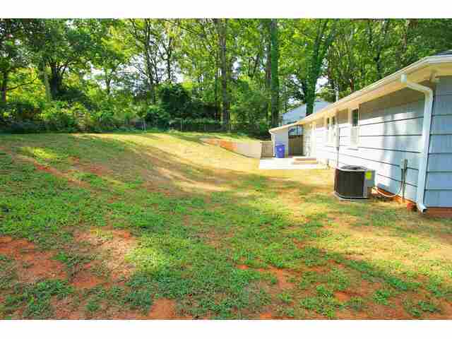 Photo of 516 Pennwood Drive Photo of 516 Pennwood Drive