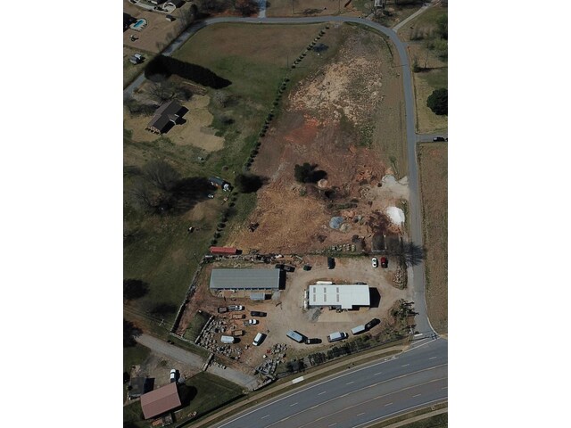 Photo of 5301 Highway 9 Photo of 5301 Highway 9
