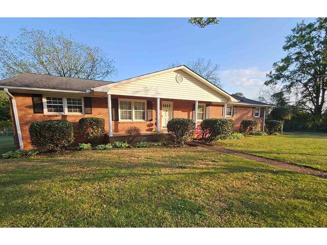 Photo of 409 Caston Drive Photo of 409 Caston Drive
