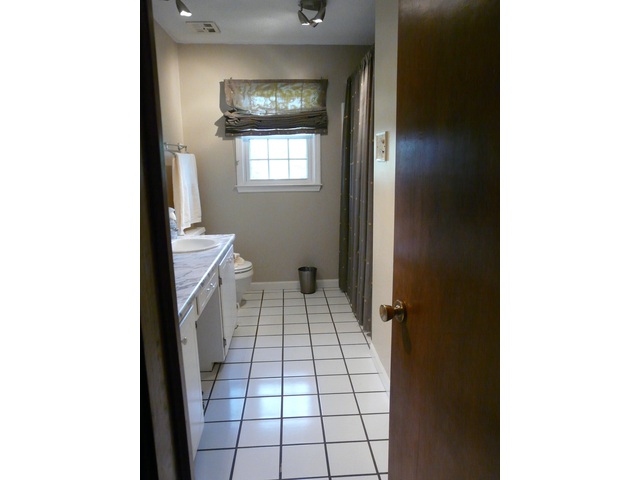 Photo of 409 Caston Drive Photo of 409 Caston Drive
