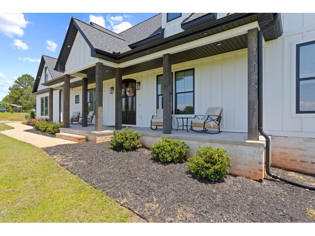 Photo of 880 Turkey Farm Road