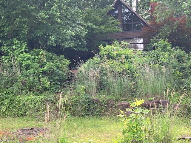 Photo of 1516 W Lakeshore Drive Photo of 1516 W Lakeshore Drive