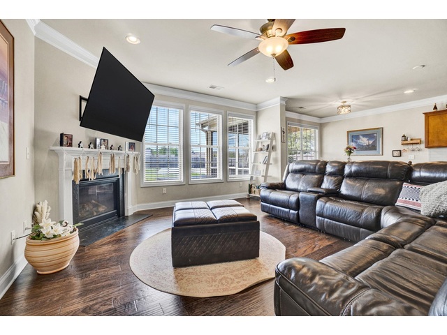Photo of 618 Waymeet Drive Photo of 618 Waymeet Drive