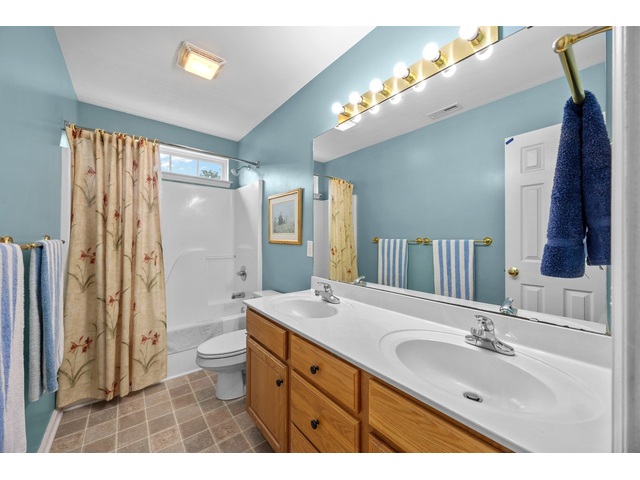 Photo of 6533 N Derby Lane