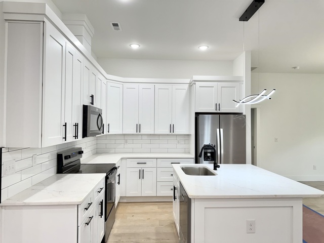 Photo of 125 Bell Avenue