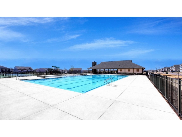 Photo of 1911 Crumhorn Avenue