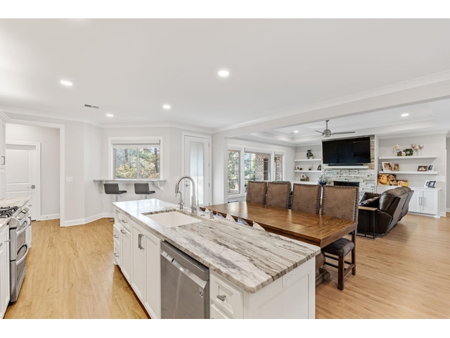 Photo of 445 World Tour Drive