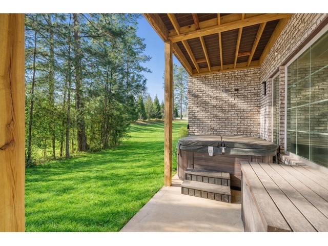 Photo of 445 World Tour Drive