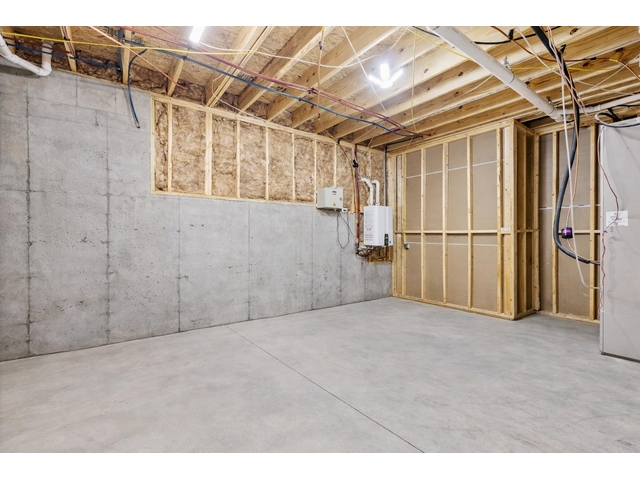 Photo of 445 World Tour Drive