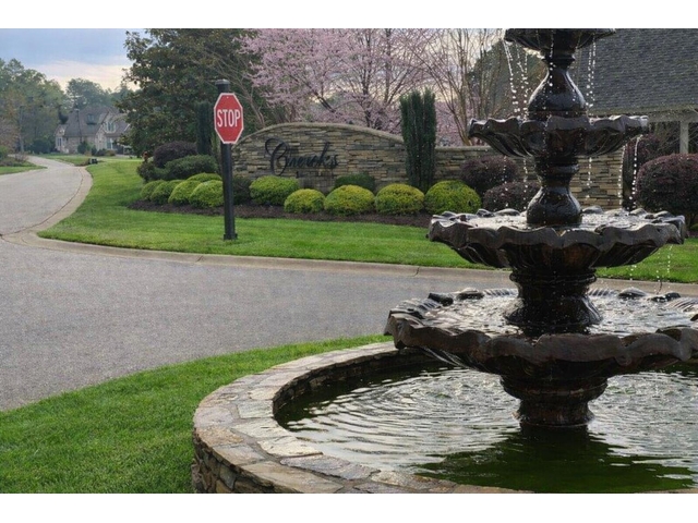 Photo of 445 World Tour Drive