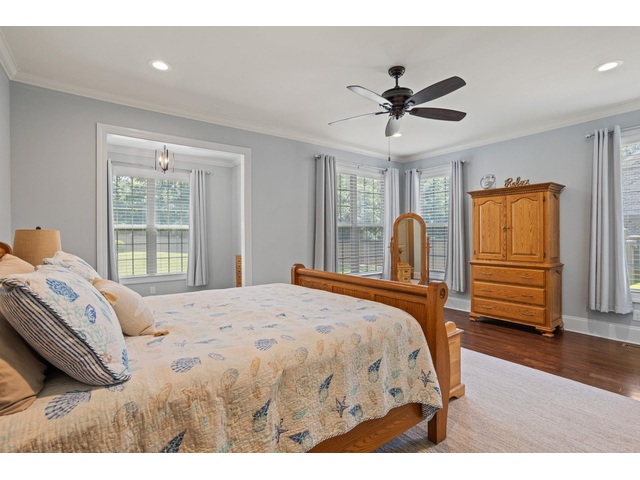 Photo of 203 Piper Glen Lane