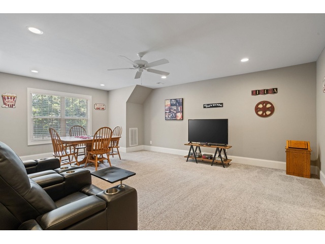 Photo of 203 Piper Glen Lane