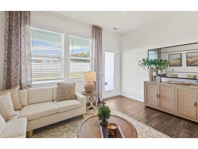 Photo of 1106 Ogeechee Court