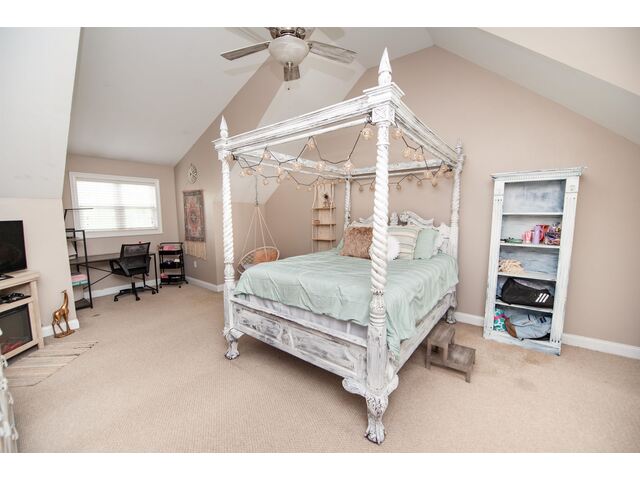 Photo of 2650 Rainbow Lake Road Photo of 2650 Rainbow Lake Road