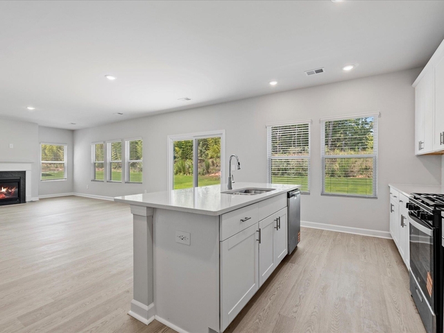 Photo of 490 Harben Drive