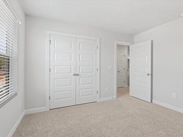 Photo of 490 Harben Drive
