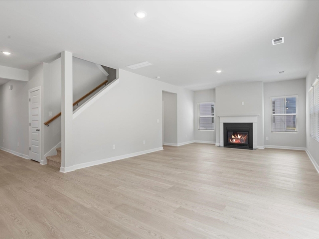 Photo of 490 Harben Drive