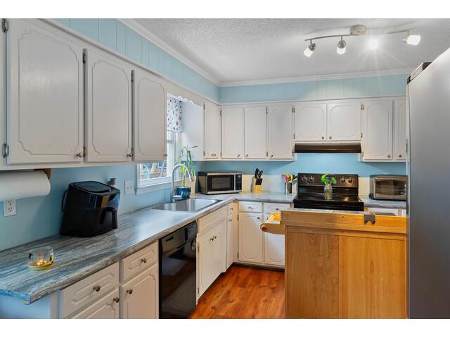 Photo of 230 Donegal Drive Photo of 230 Donegal Drive