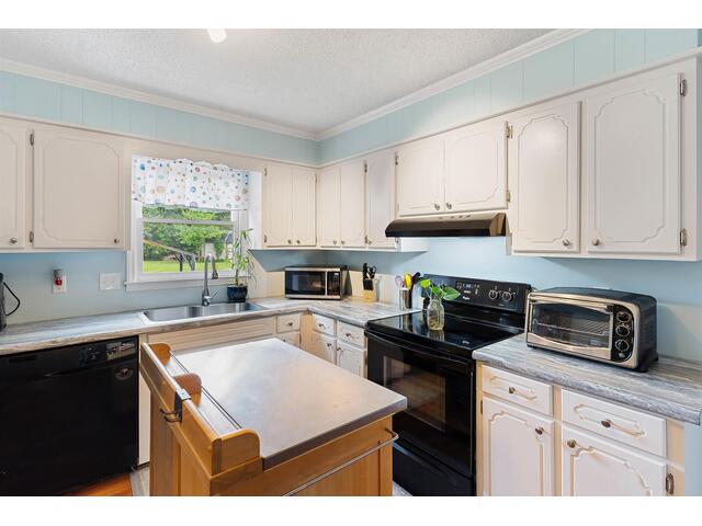 Photo of 230 Donegal Drive Photo of 230 Donegal Drive