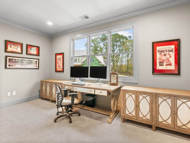 Photo of 630 Rouen Court