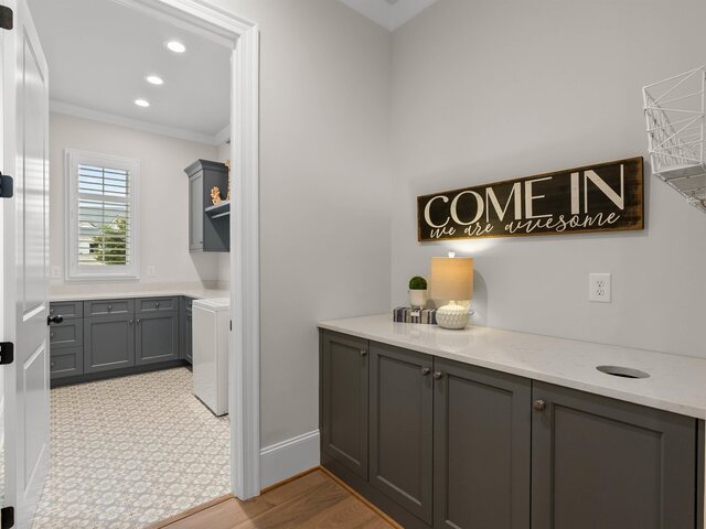 Photo of 630 Rouen Court