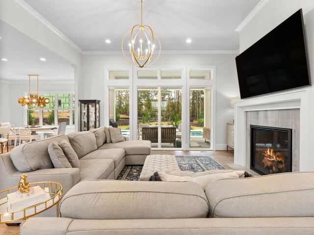 Photo of 630 Rouen Court