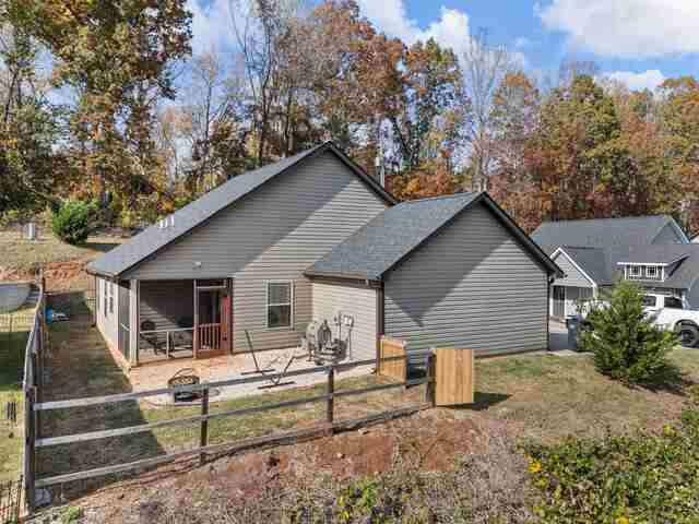 Photo of 17 Pamela Drive