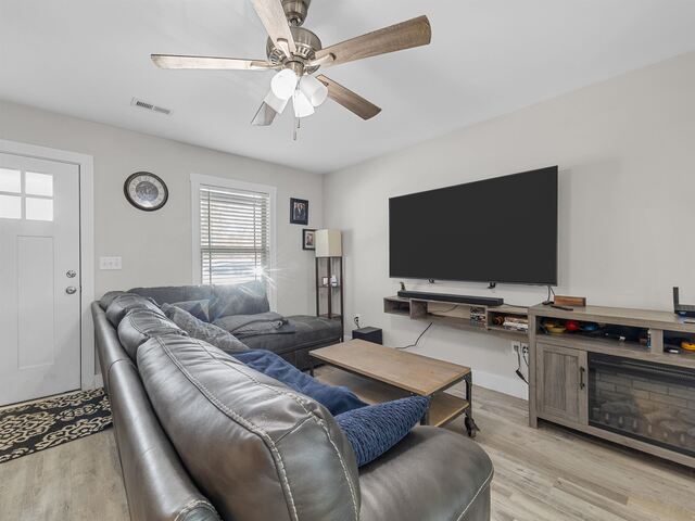 Photo of 17 Pamela Drive