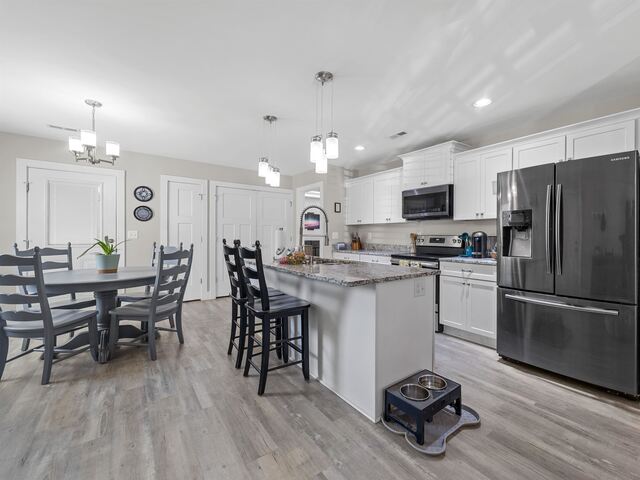 Photo of 17 Pamela Drive