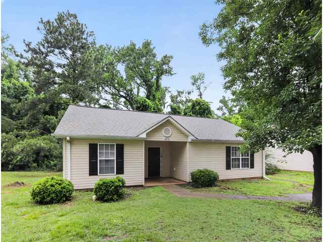 Photo of 1872 Tamara Way