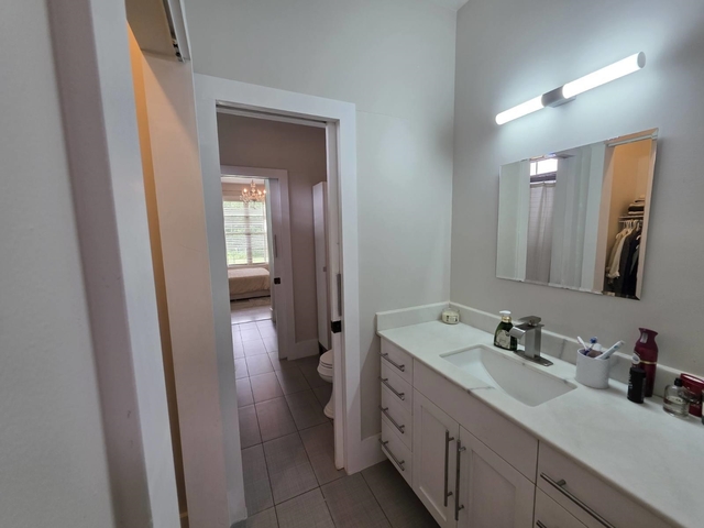 Photo of 473 Meadow Road Photo of 473 Meadow Road