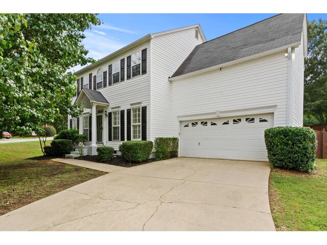 Photo of 1 Glencove Court
