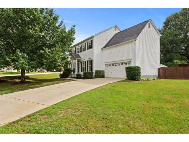 Photo of 1 Glencove Court