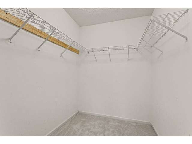 Photo of 1 Glencove Court